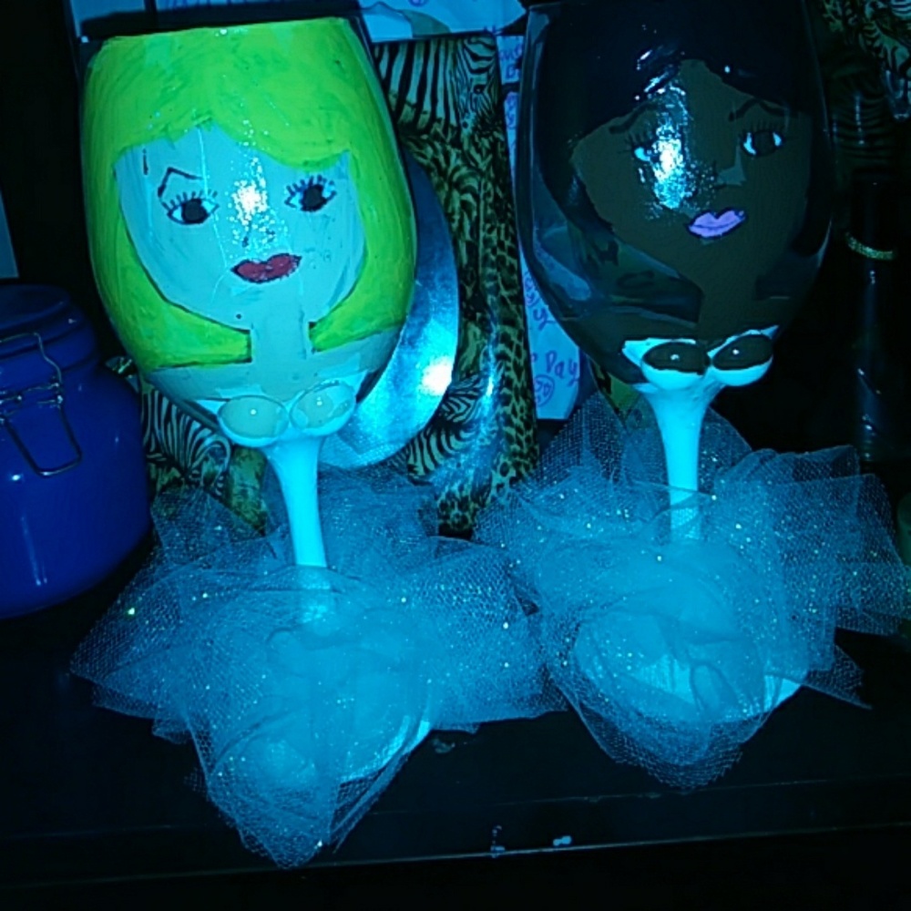 Wine glasses